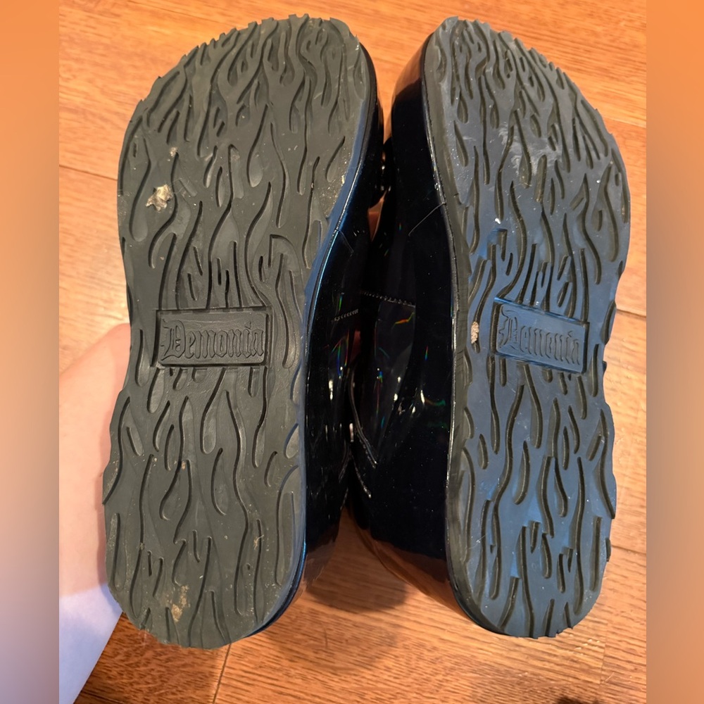 Black Platform Mary Janes Shoes with Spider Web Detail - Picture 9 of 10